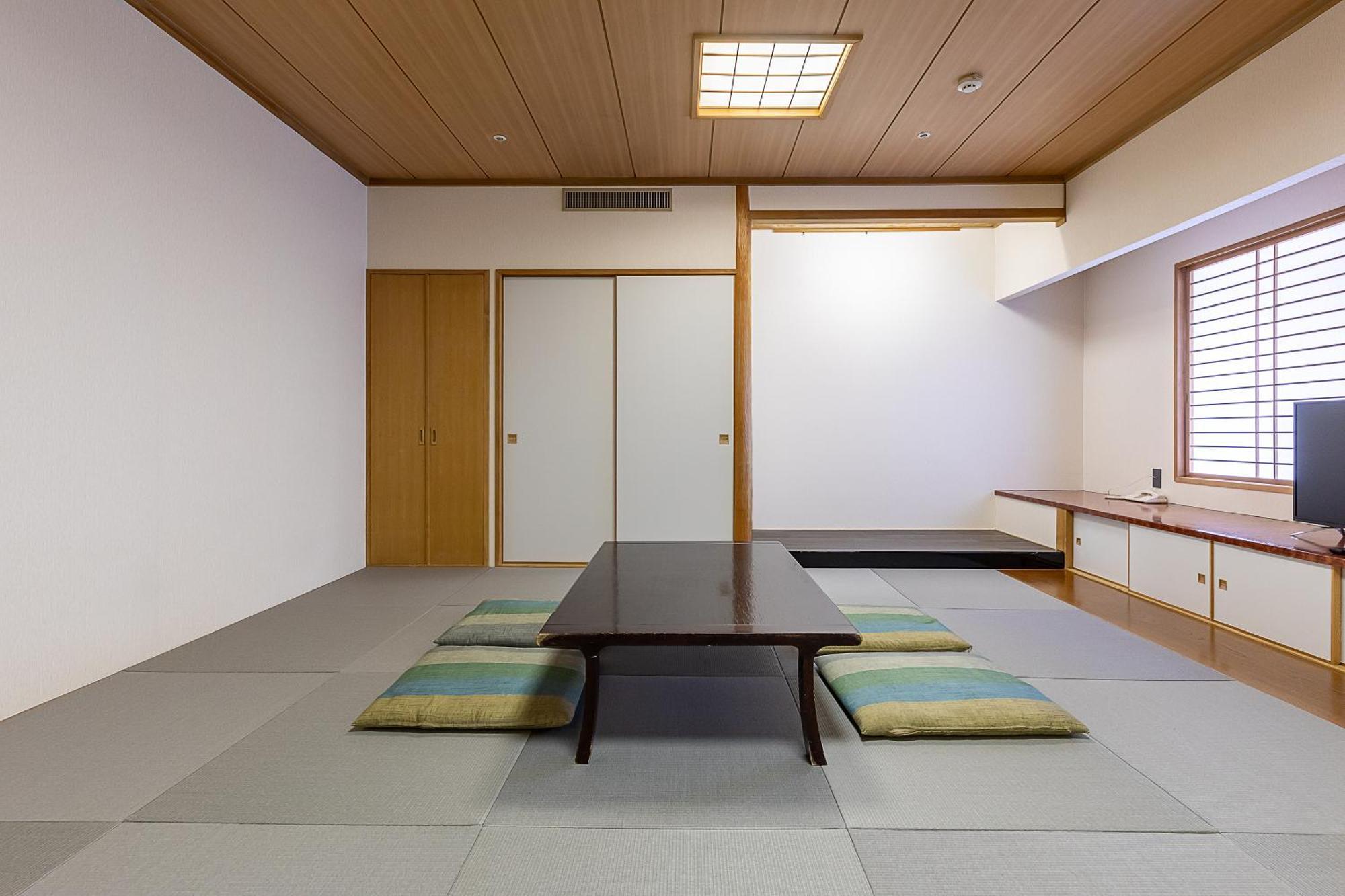 Court Hotel Asahikawa Buitenkant foto